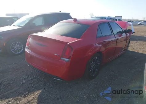 2017 Chrysler 300 300S z USA, uszkodzony, nr VIN 2C3CCAGG8HH604064